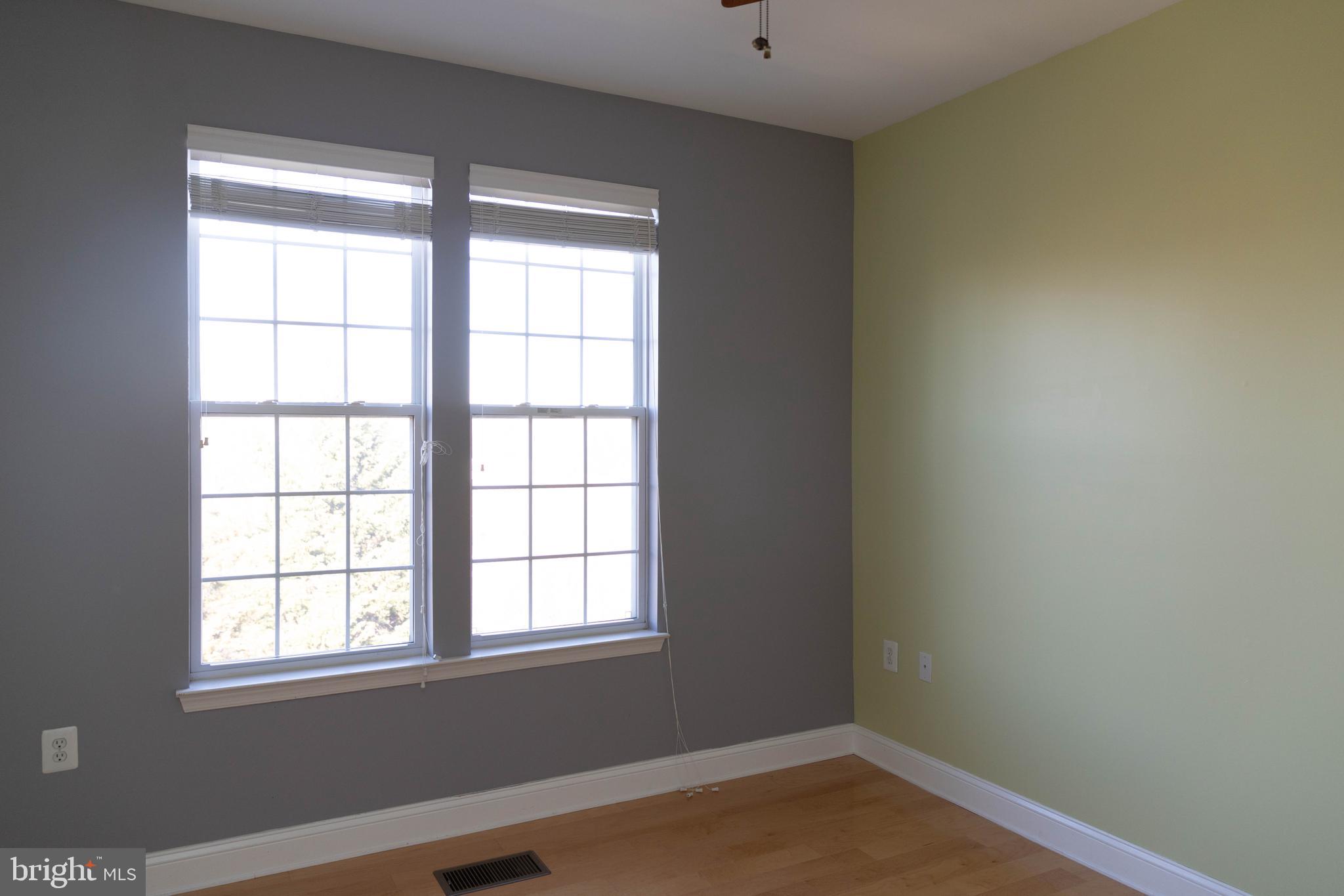 KENTLANDS - Residential Lease