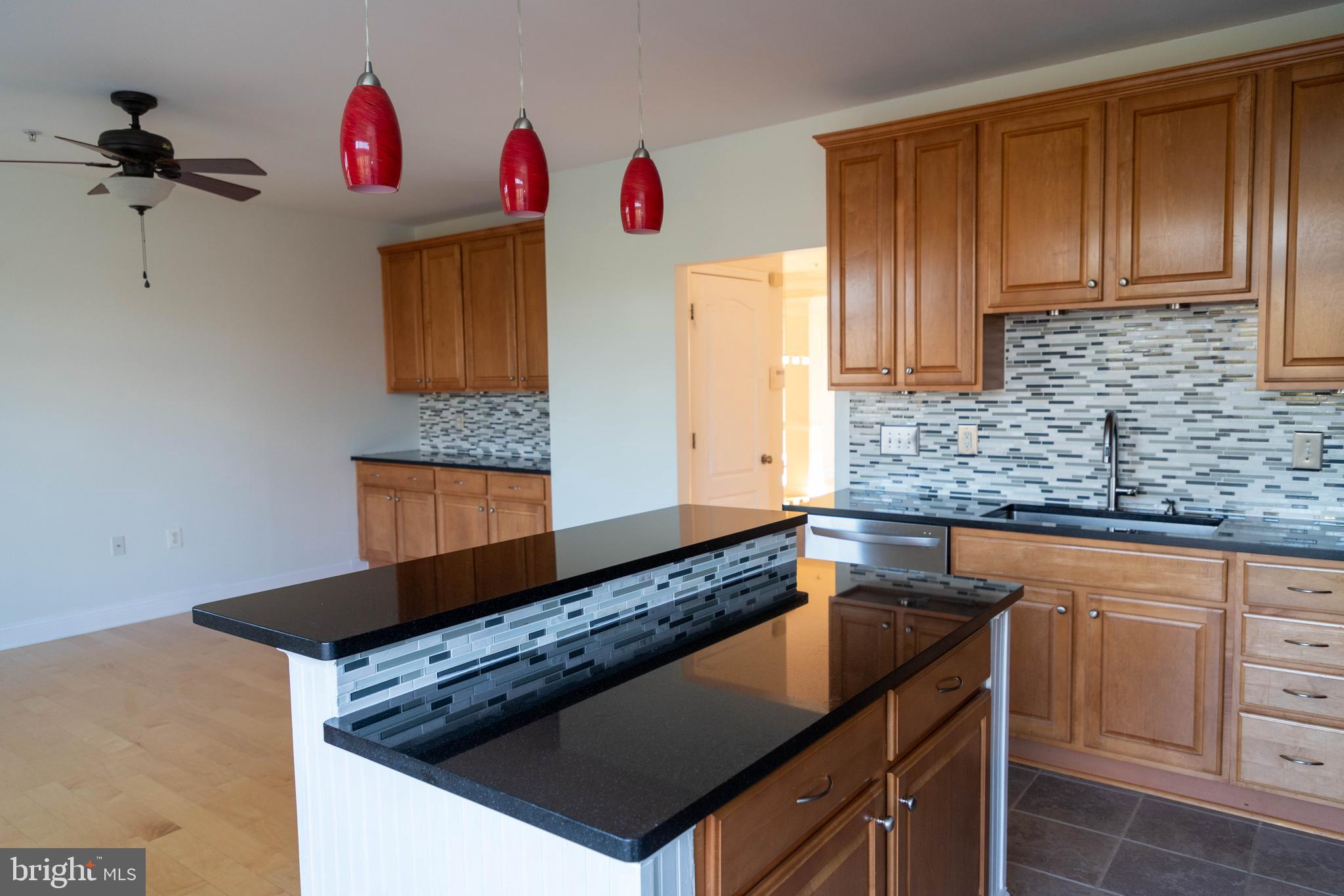 KENTLANDS - Residential Lease