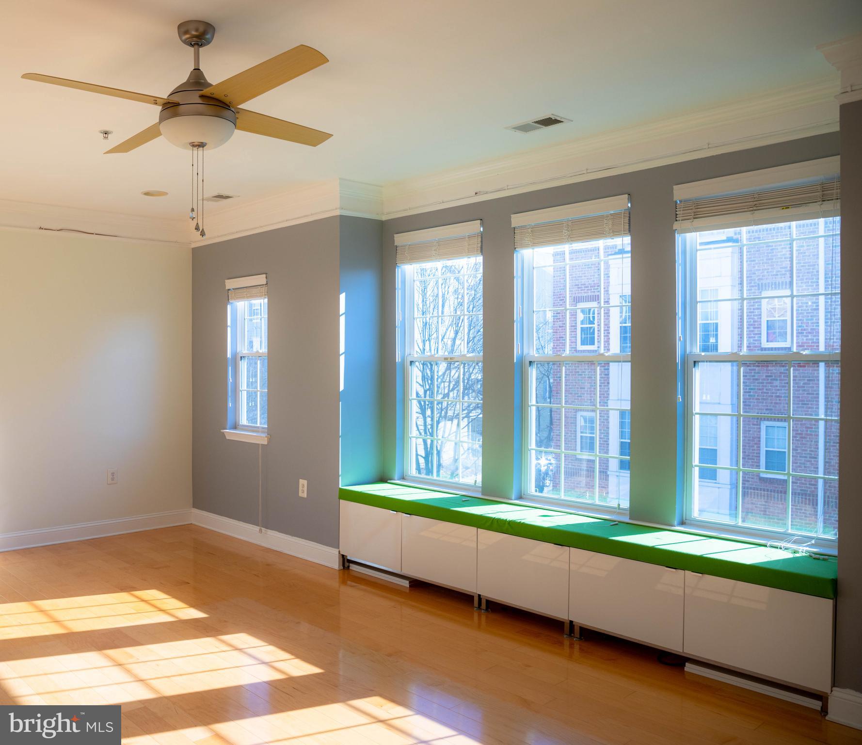 KENTLANDS - Residential Lease