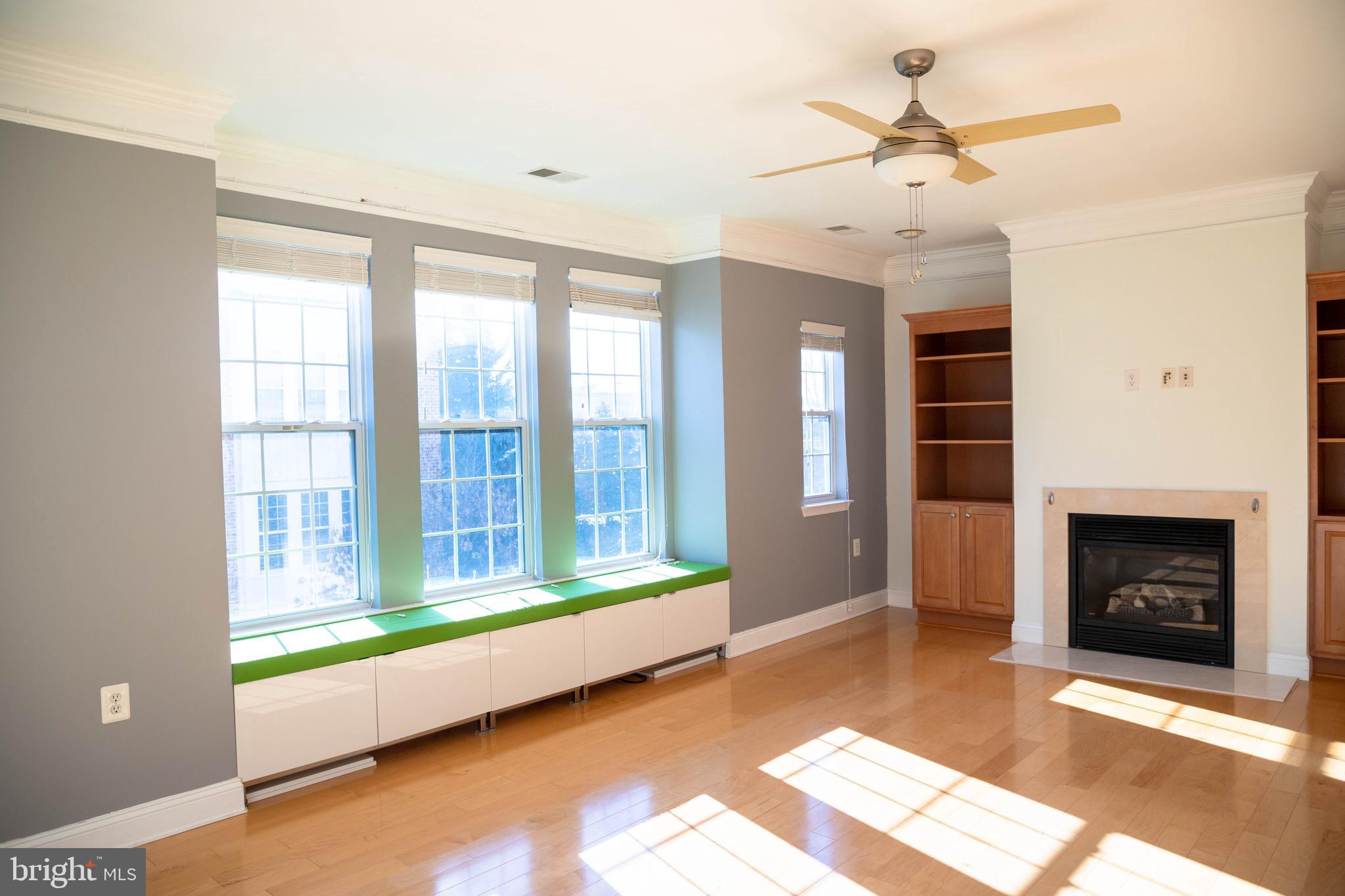 KENTLANDS - Residential Lease