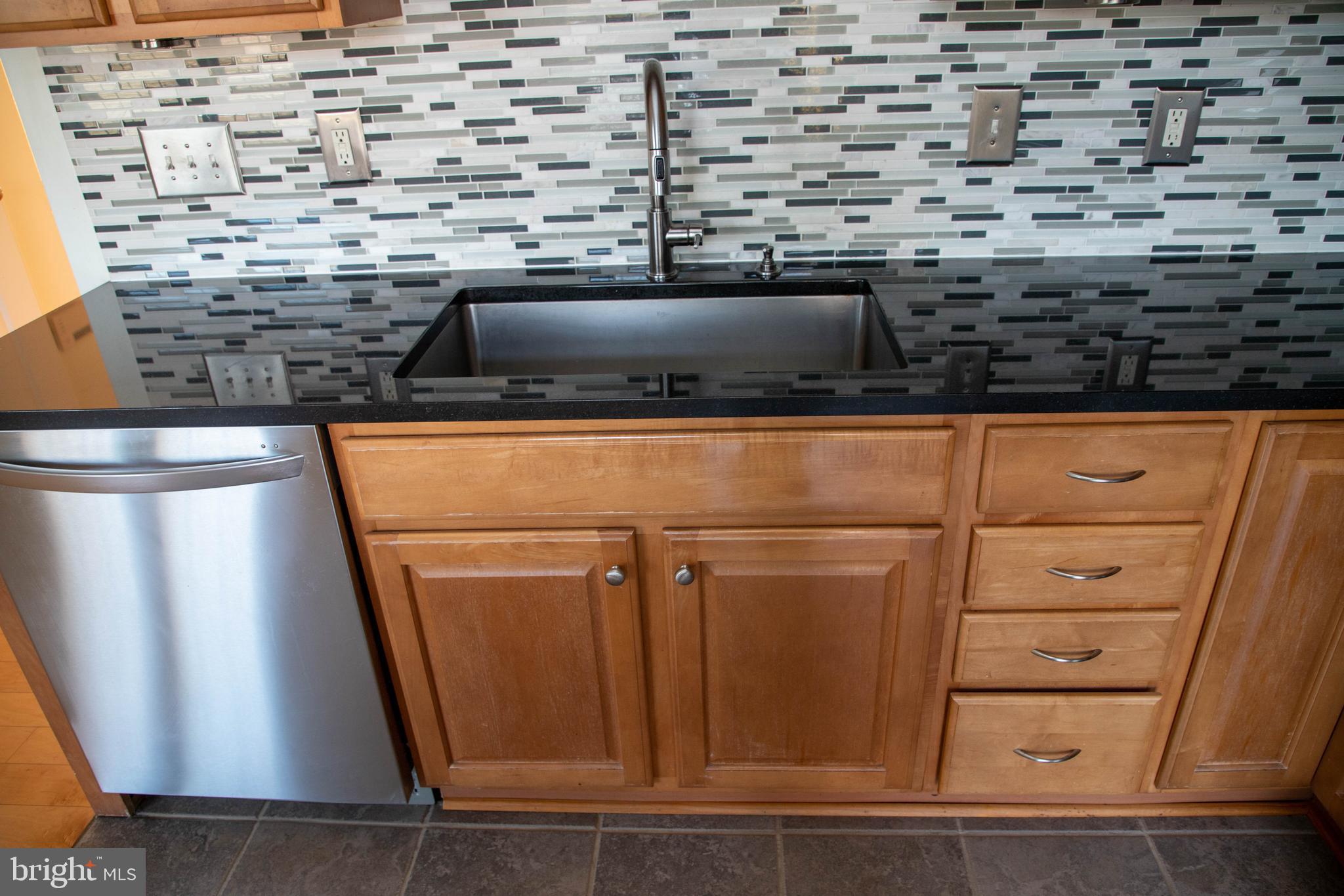 KENTLANDS - Residential Lease