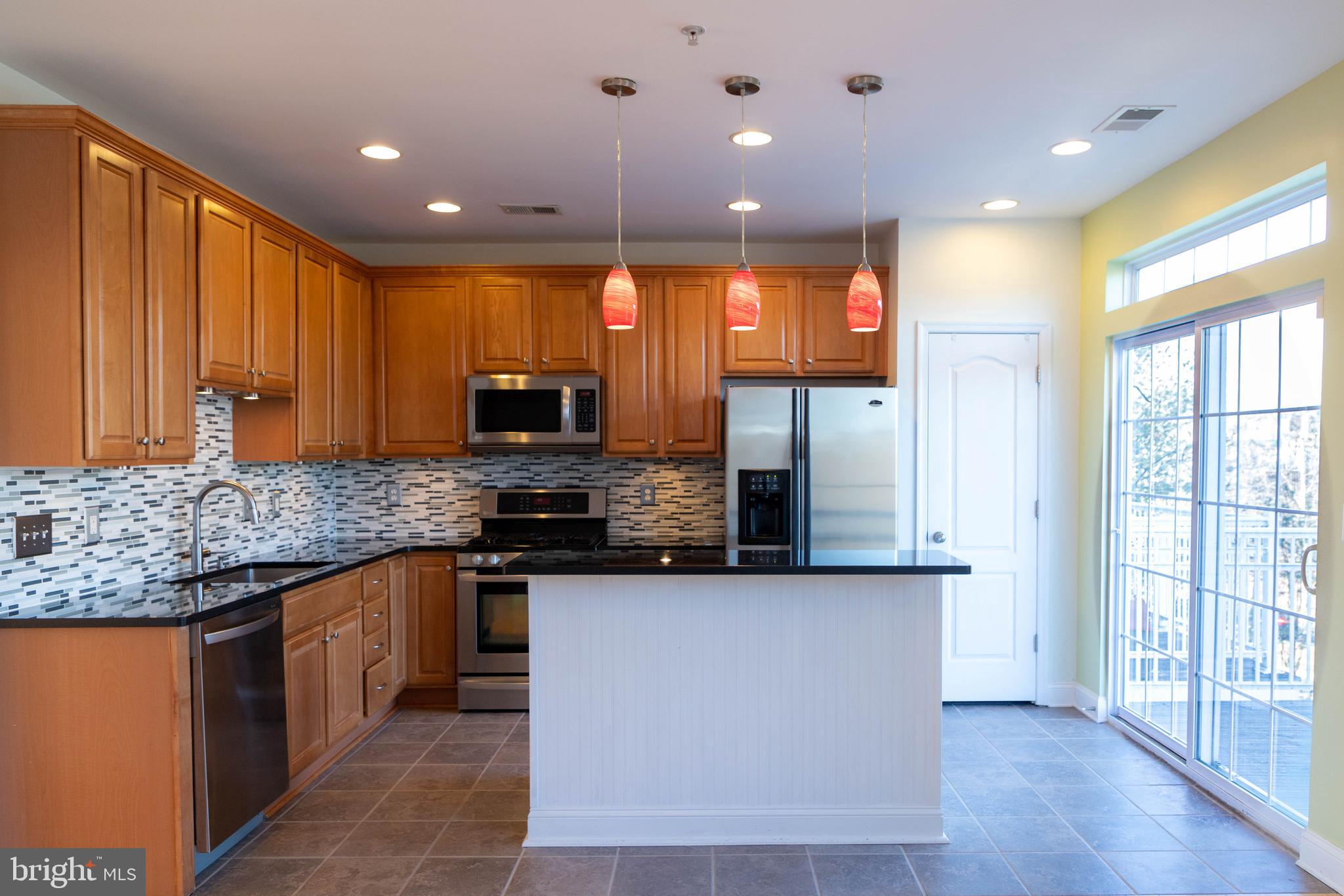 KENTLANDS - Residential Lease