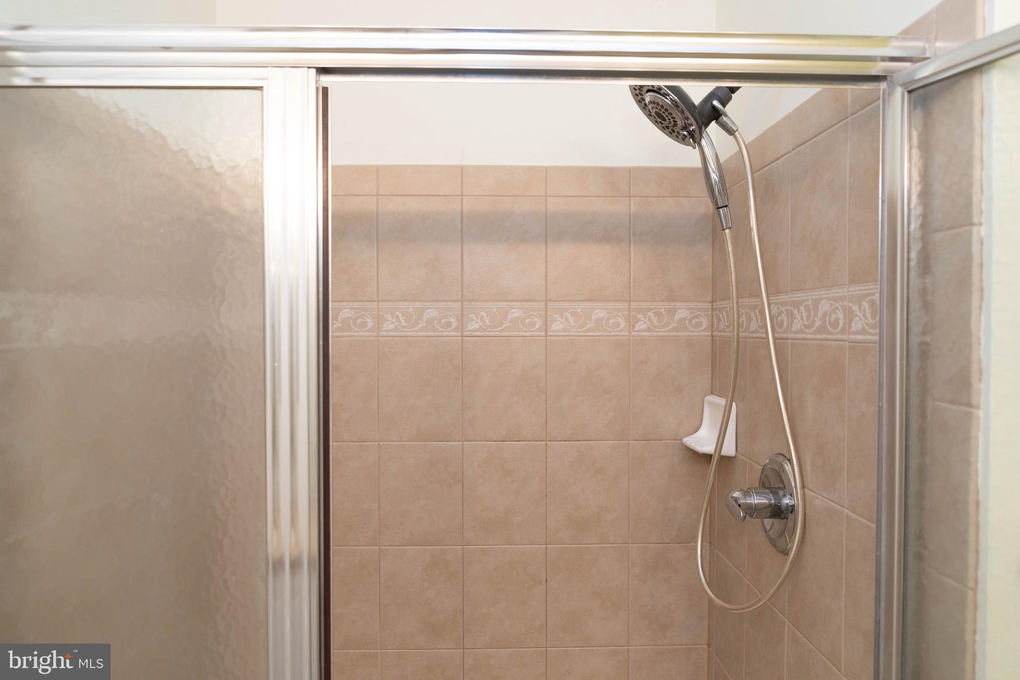 KENTLANDS - Residential Lease