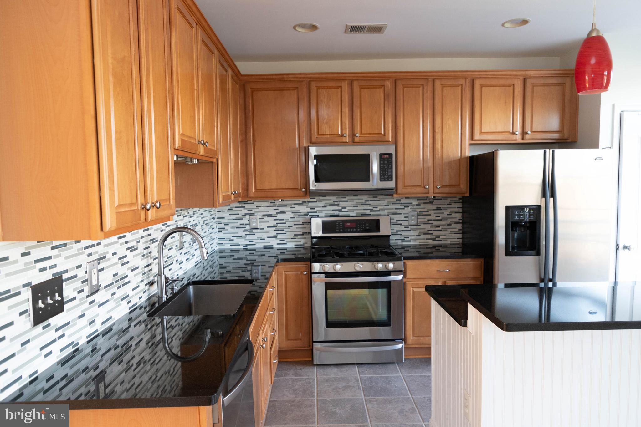 KENTLANDS - Residential Lease