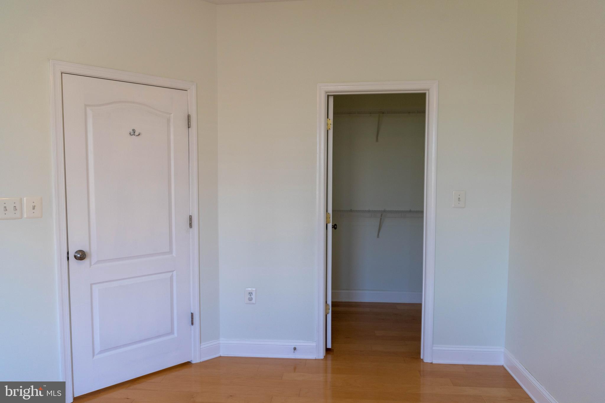 KENTLANDS - Residential Lease