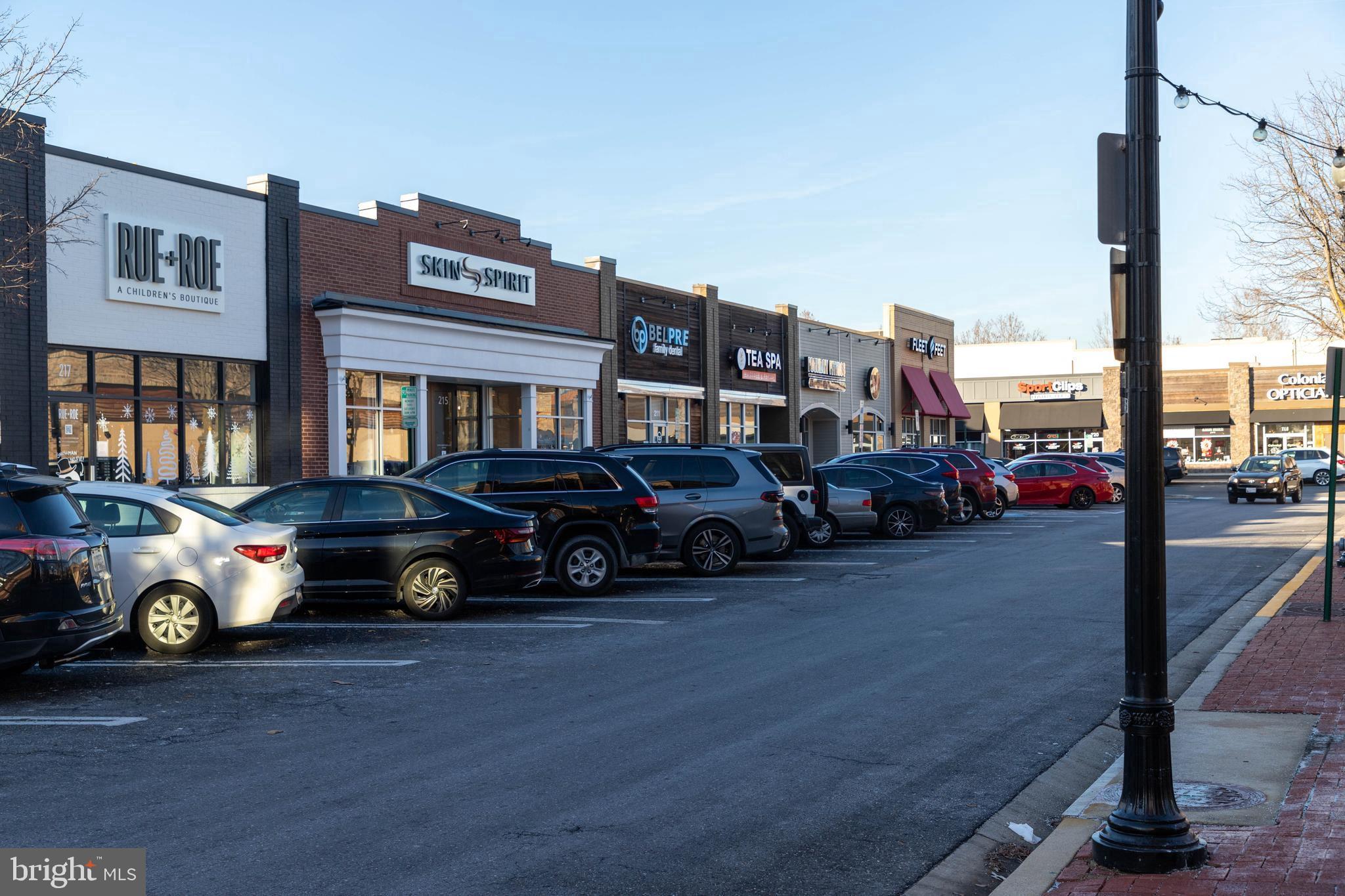 KENTLANDS - Residential Lease