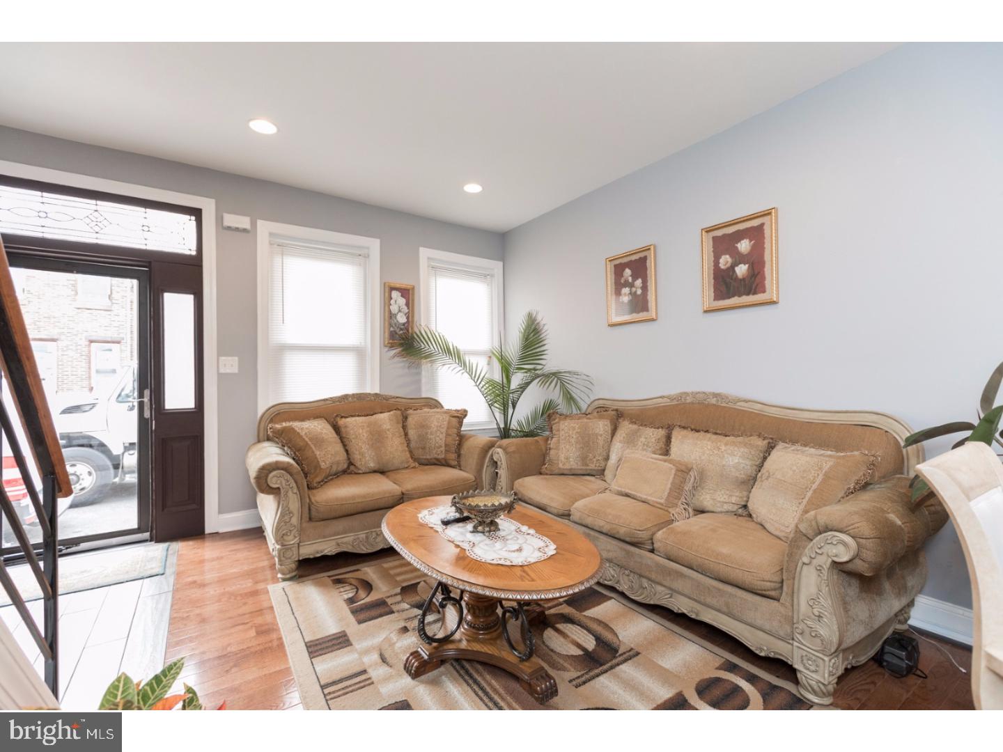 PORT RICHMOND - Residential