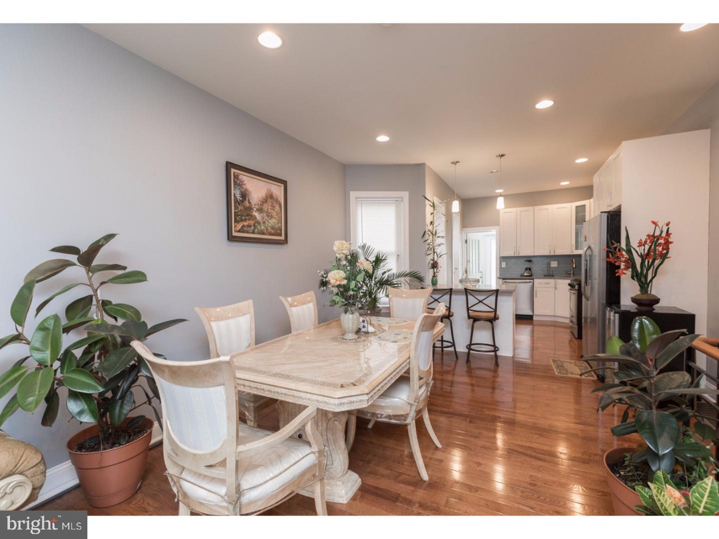 PORT RICHMOND - Residential