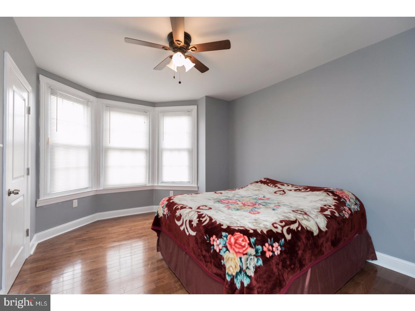 PORT RICHMOND - Residential
