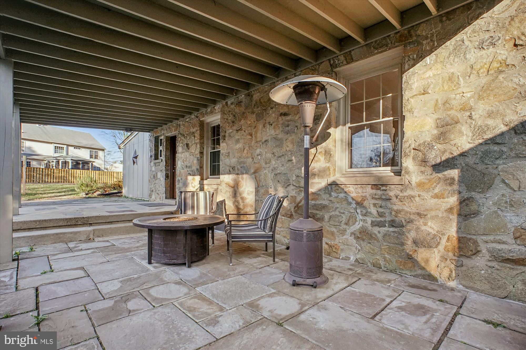 6022 VALLEY VIEW DRIVE