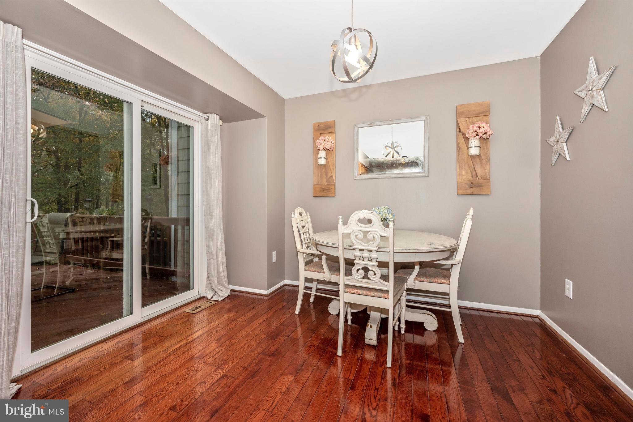 WOODLAND VILLAGE - Residential