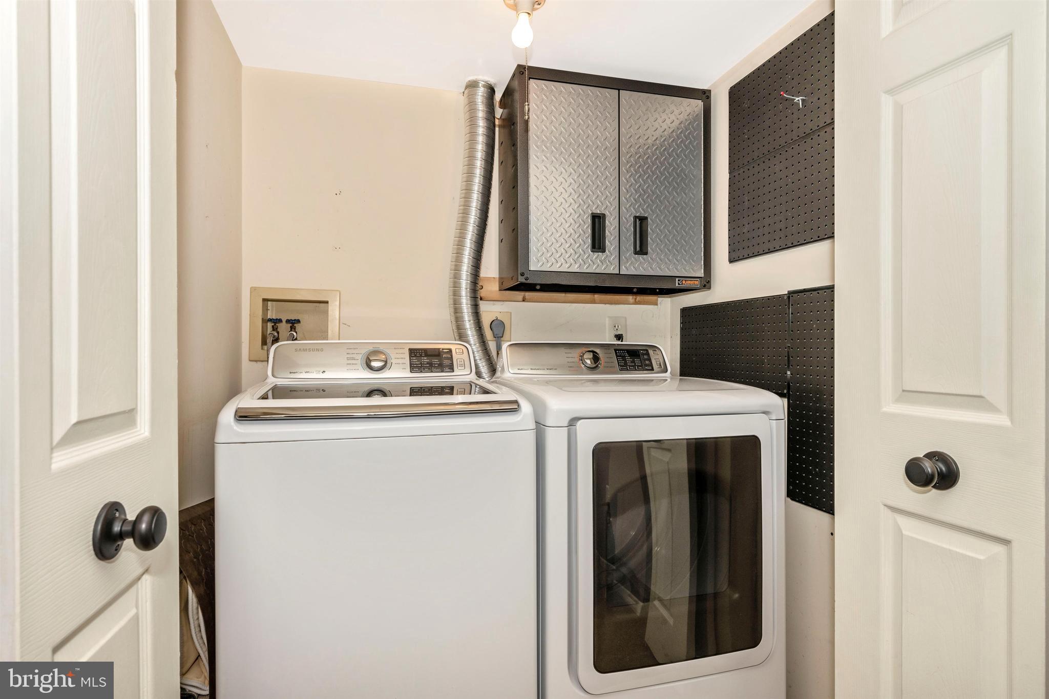 WOODLAND VILLAGE - Residential