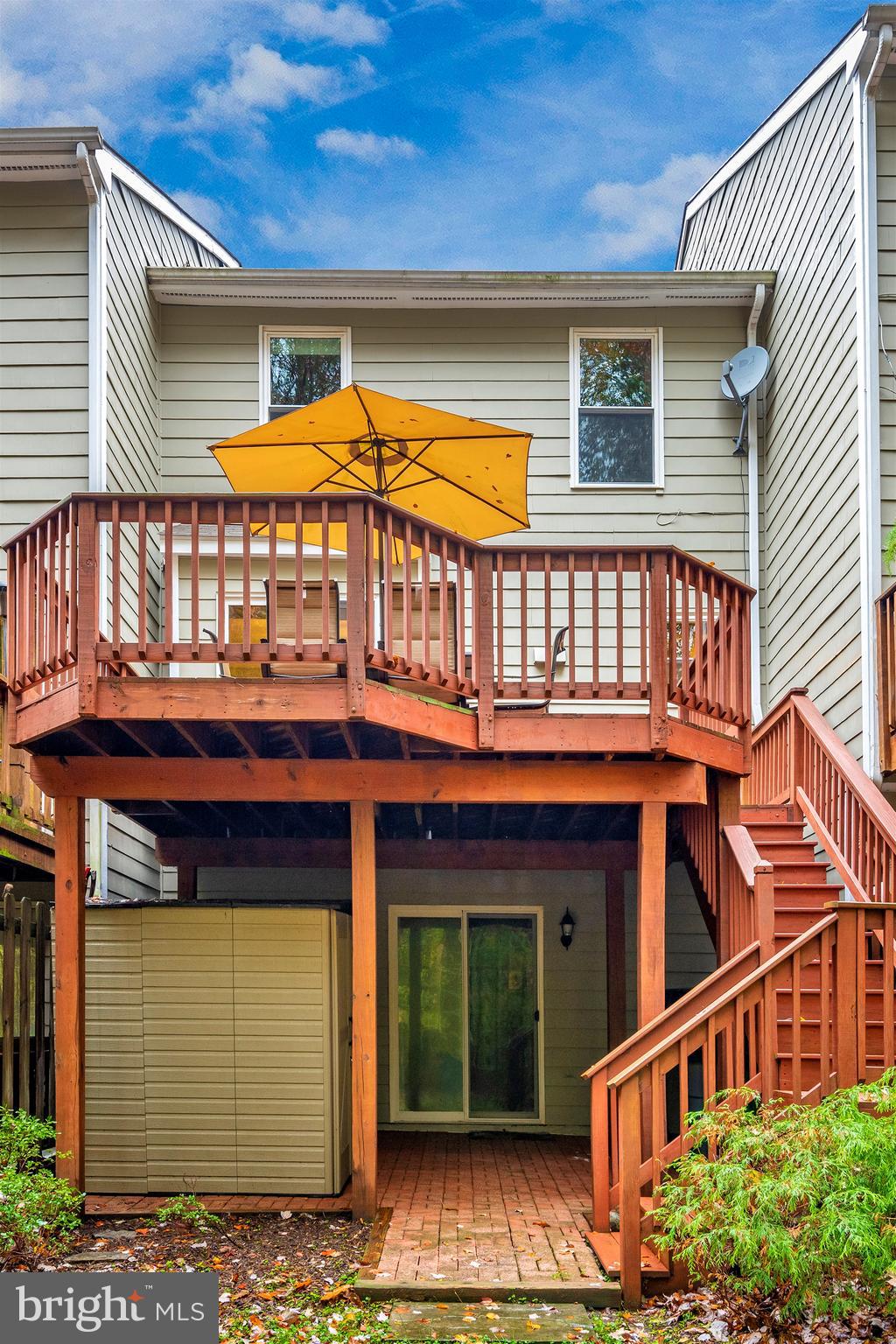 WOODLAND VILLAGE - Residential