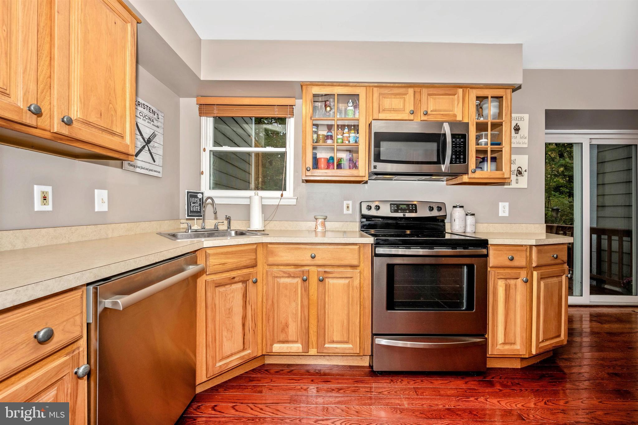 WOODLAND VILLAGE - Residential