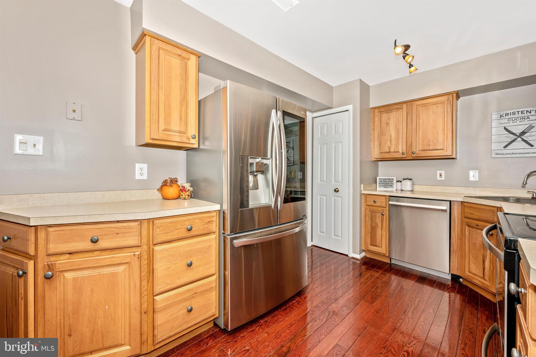 WOODLAND VILLAGE - Residential