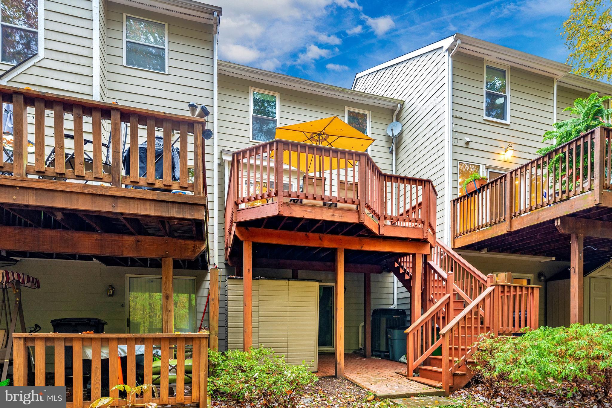 WOODLAND VILLAGE - Residential