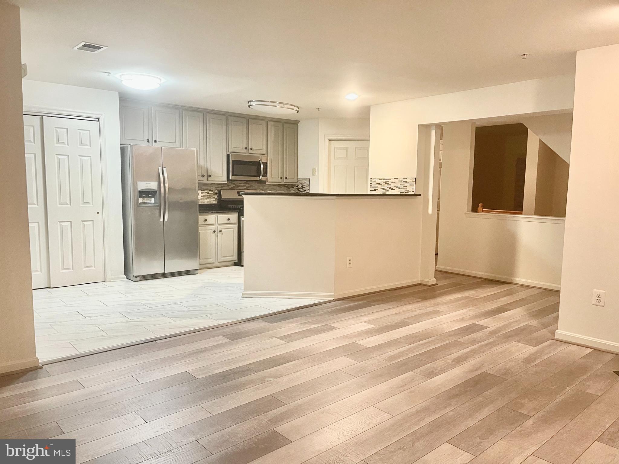 11854 BRETON COURT 17B