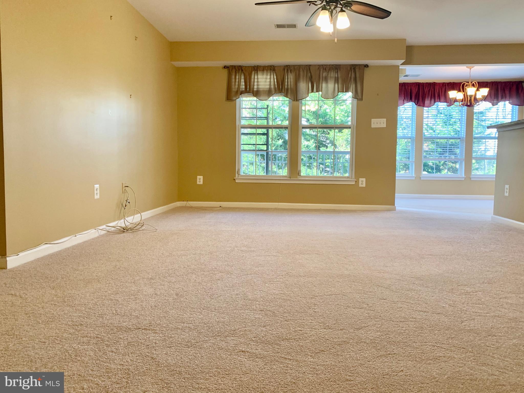 SOUTH MEADOWS - Residential Lease