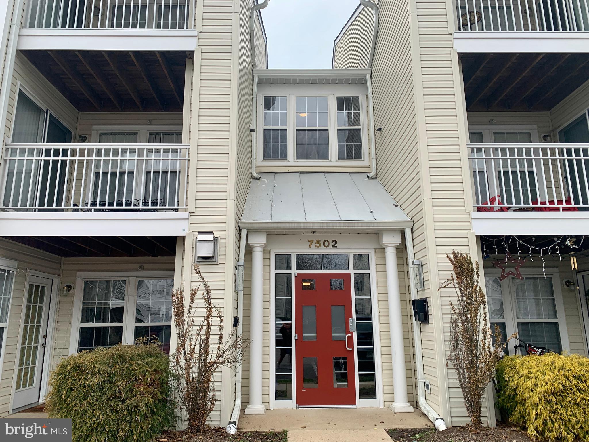 SOUTH MEADOWS - Residential Lease