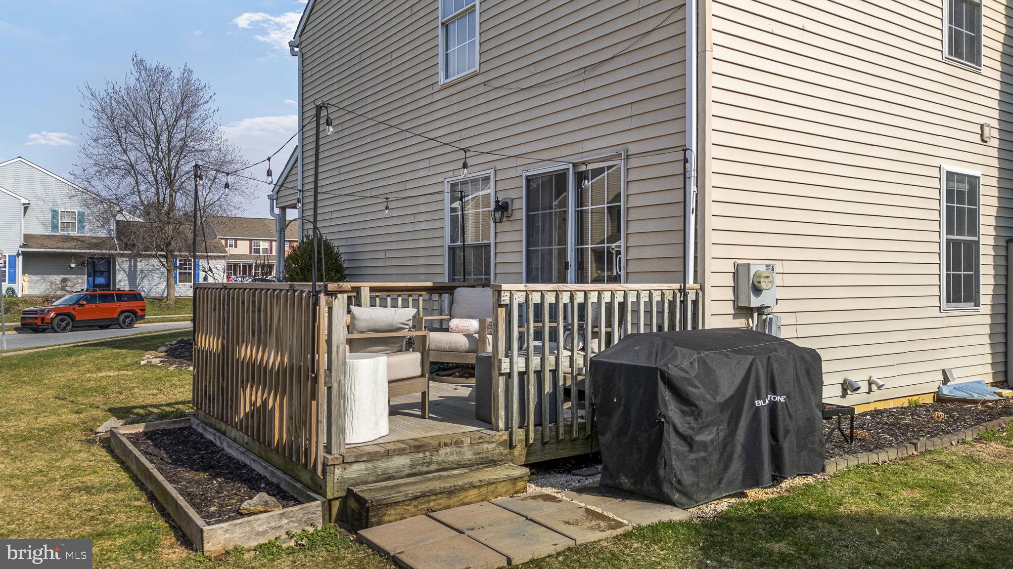 WILDFLOWER COMMONS - Residential