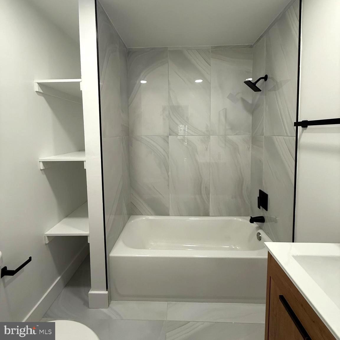 AQUIA HARBOUR - Residential