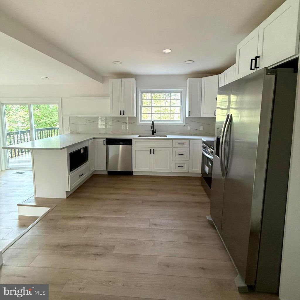 Photo of 208 Wilson Cove, STAFFORD, VA 22554 (MLS # VAST2042114)