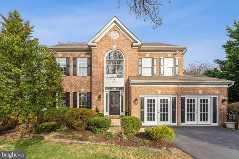 1242 Olde Towne Road, Alexandria, VA 22307 - #: VAFX2223168