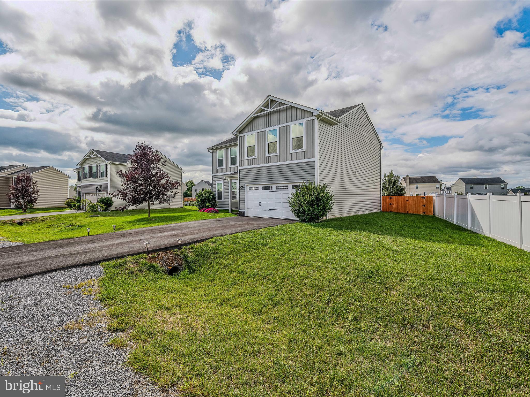 CHANDLERS GLEN - Residential