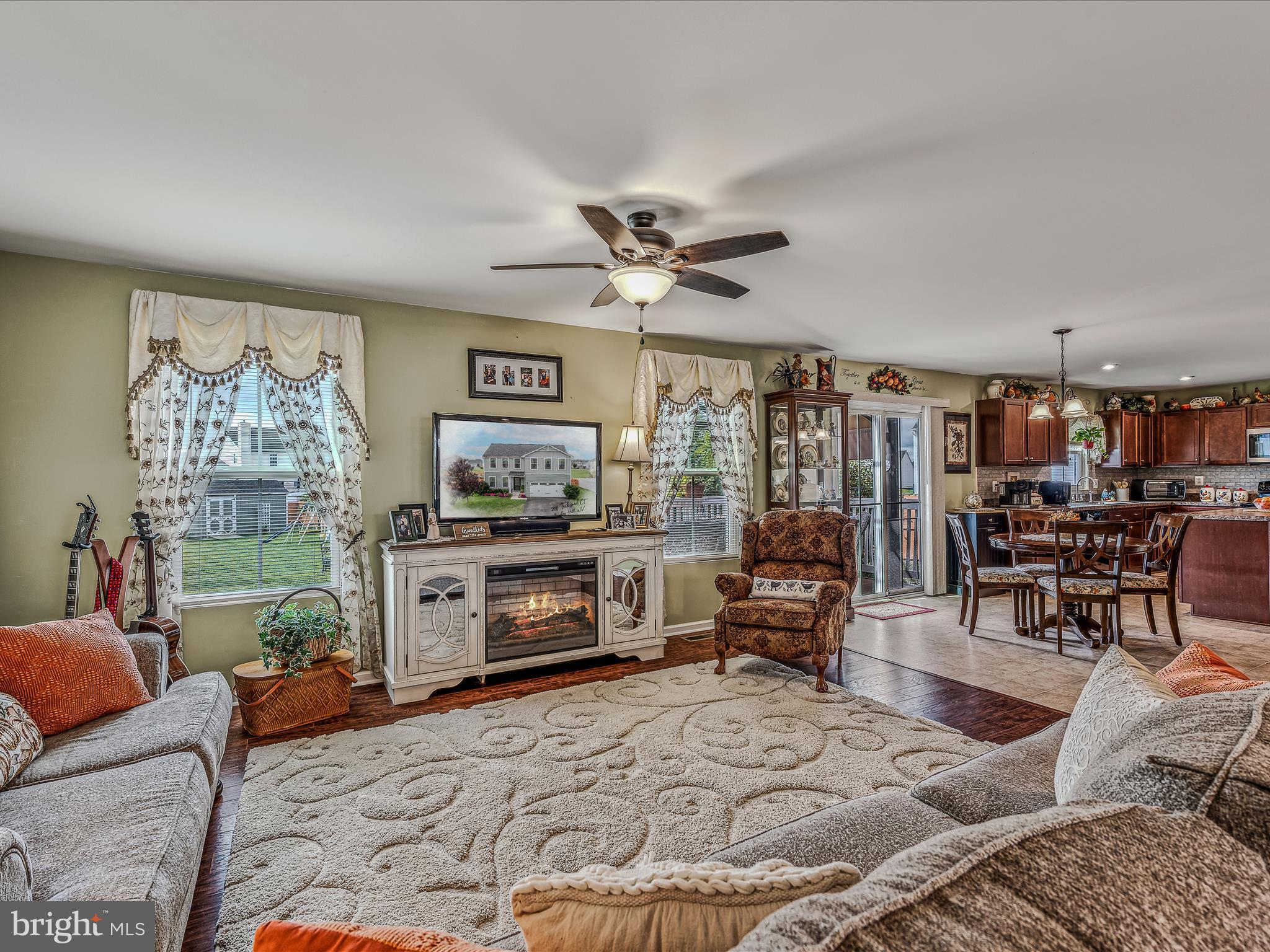 CHANDLERS GLEN - Residential