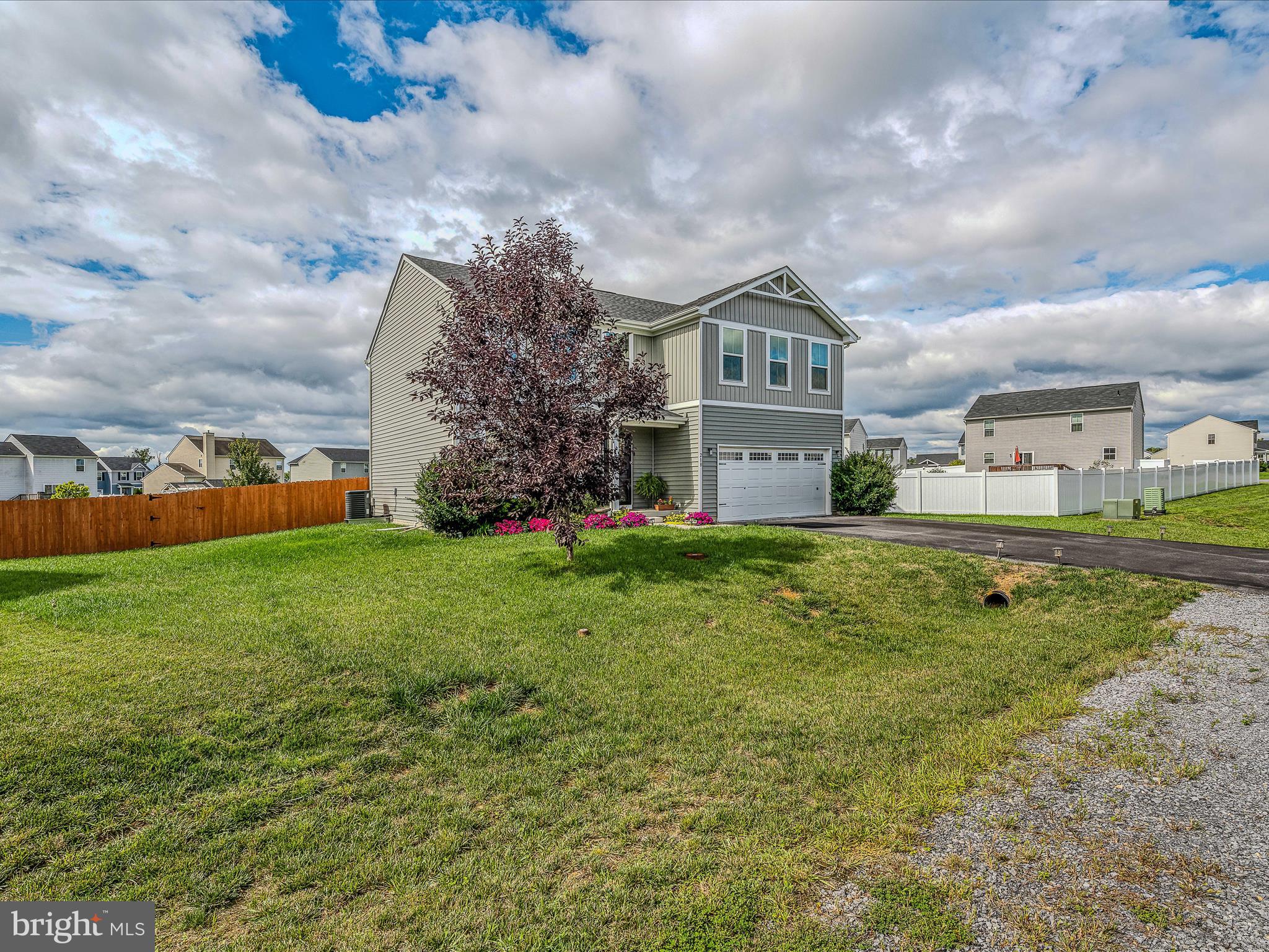 CHANDLERS GLEN - Residential