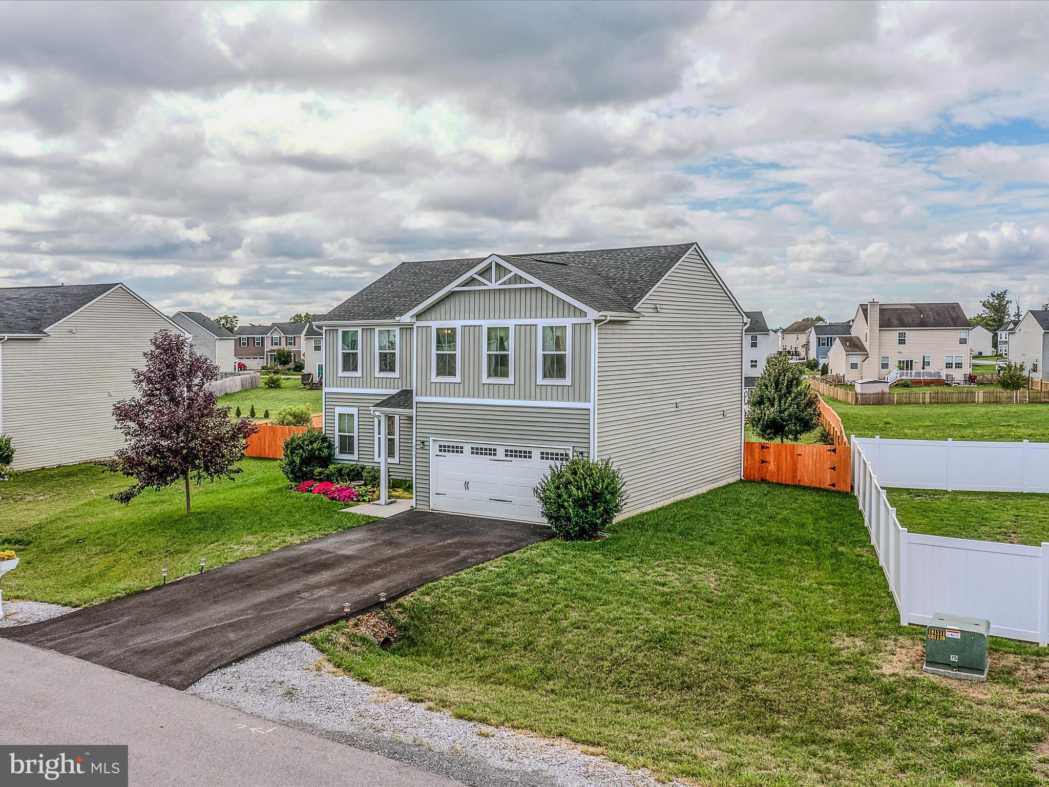 CHANDLERS GLEN - Residential