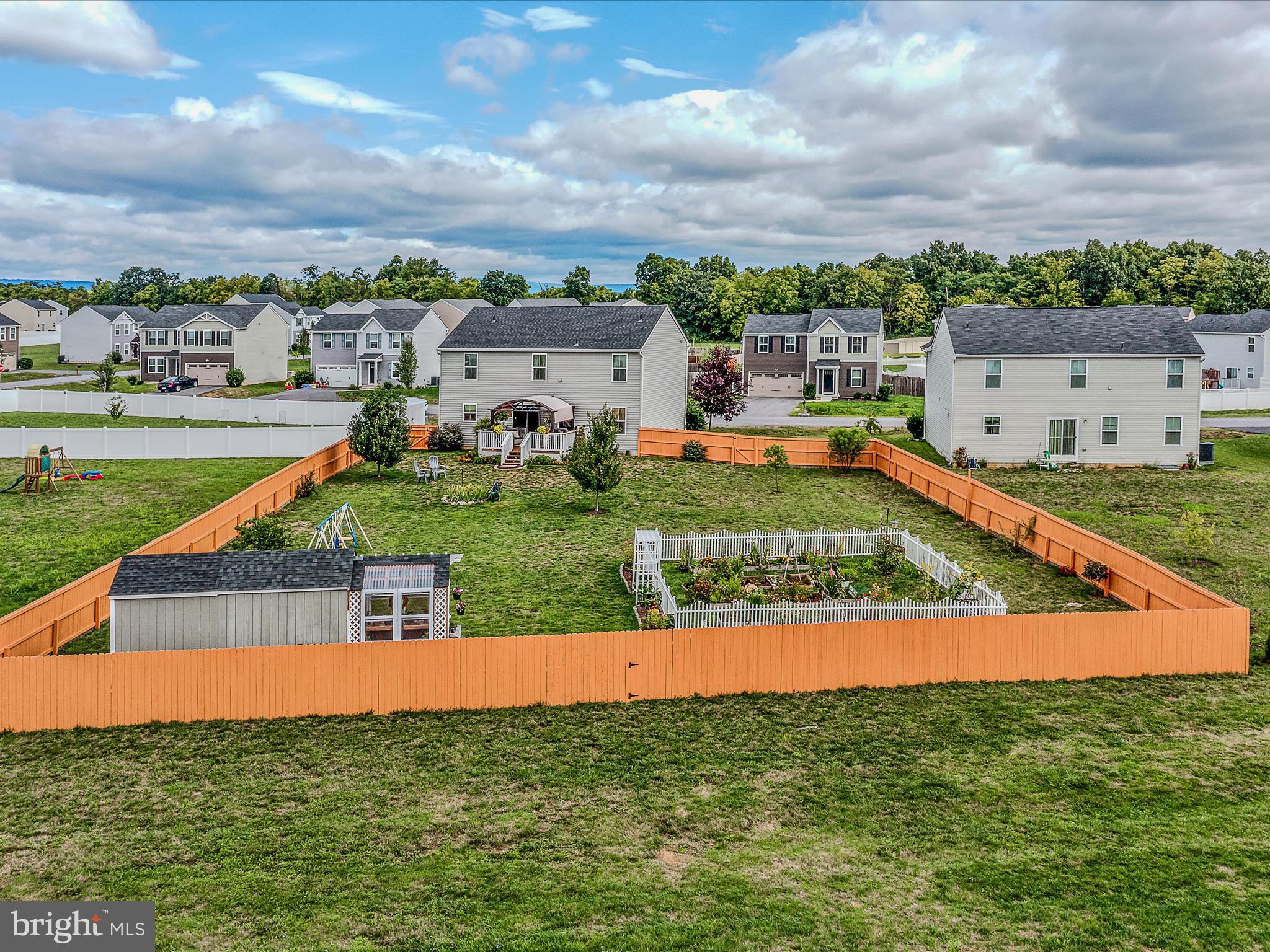 CHANDLERS GLEN - Residential