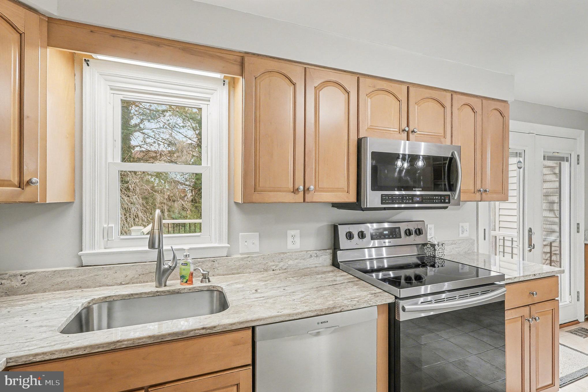 ROLLING BROOK - Residential