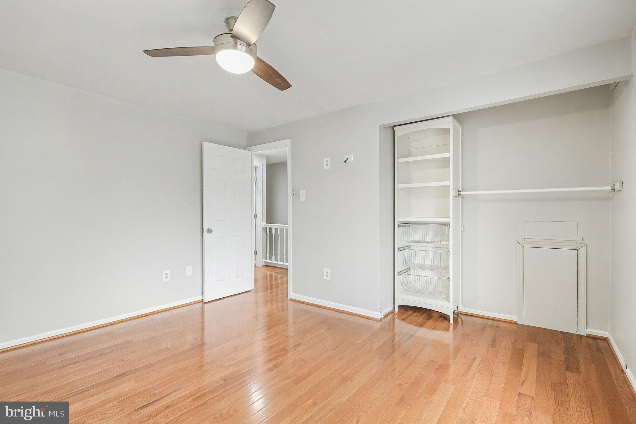 ROLLING BROOK - Residential