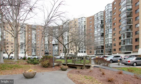15107 Interlachen Drive Unit 2-621, Silver Spring, MD 20906 - #: MDMC2247602