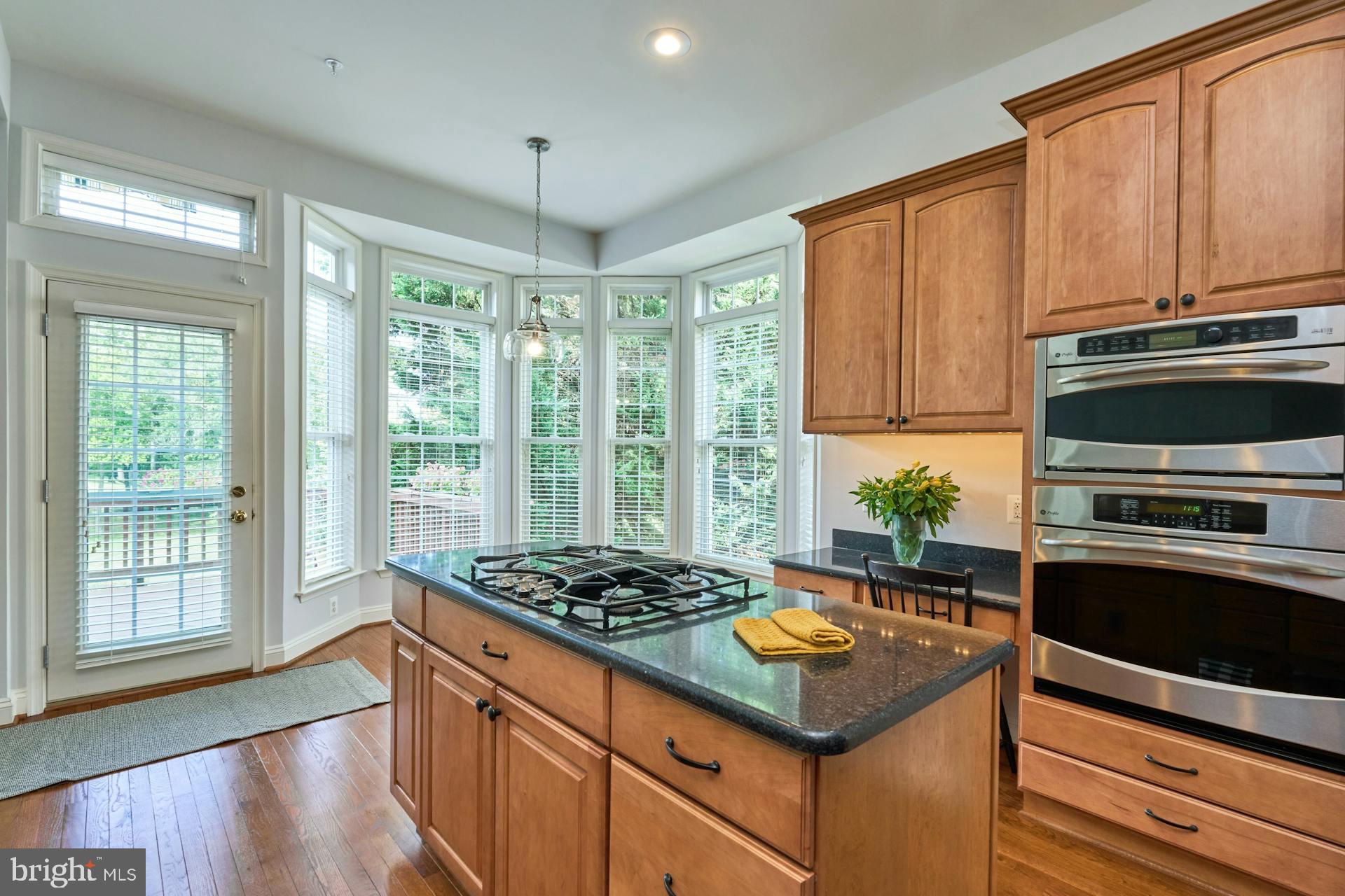 BARRISTER'S KEEPE - Residential