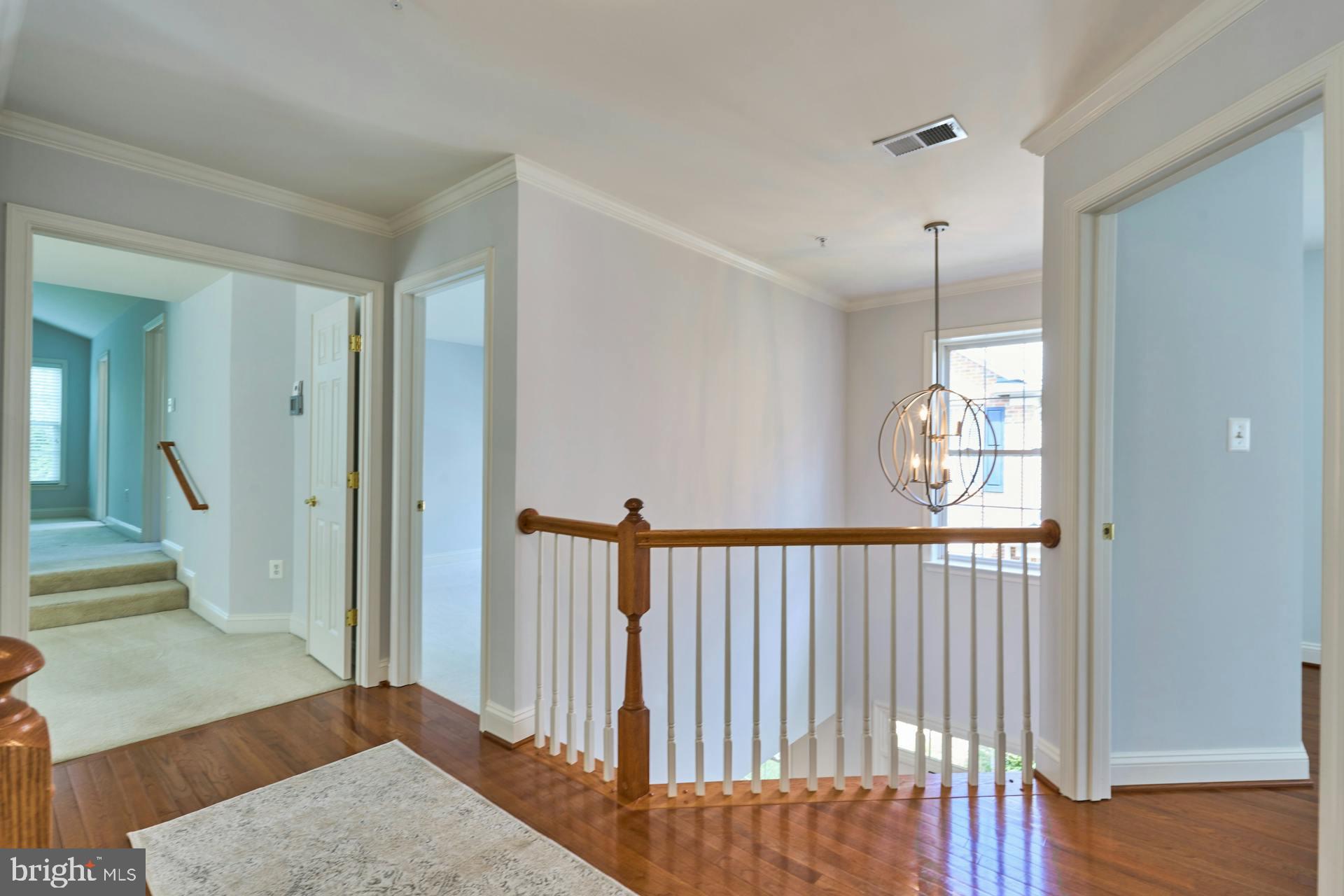 BARRISTER'S KEEPE - Residential