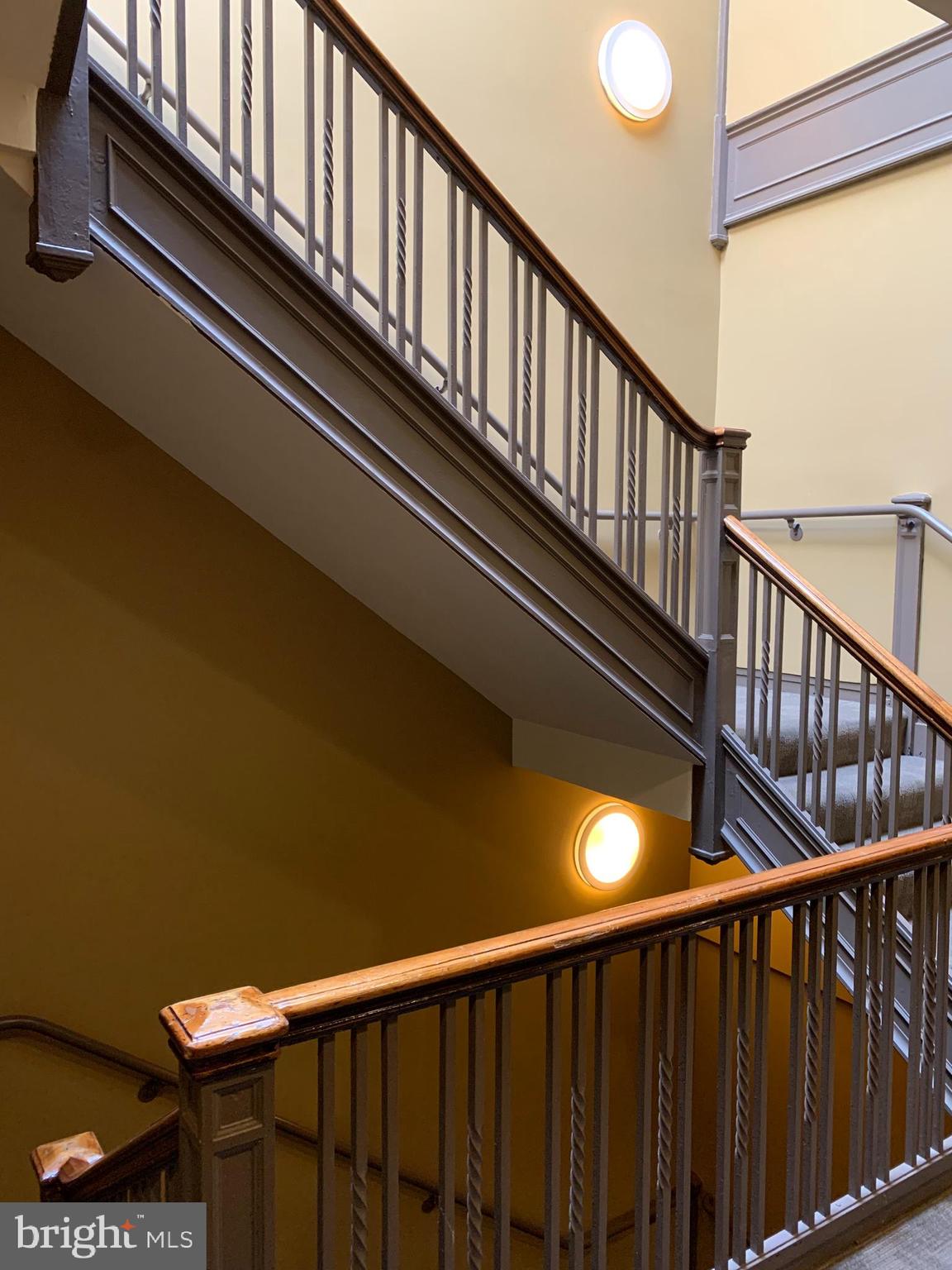 FEDERAL HILL HISTORIC DISTRICT - Residential Lease