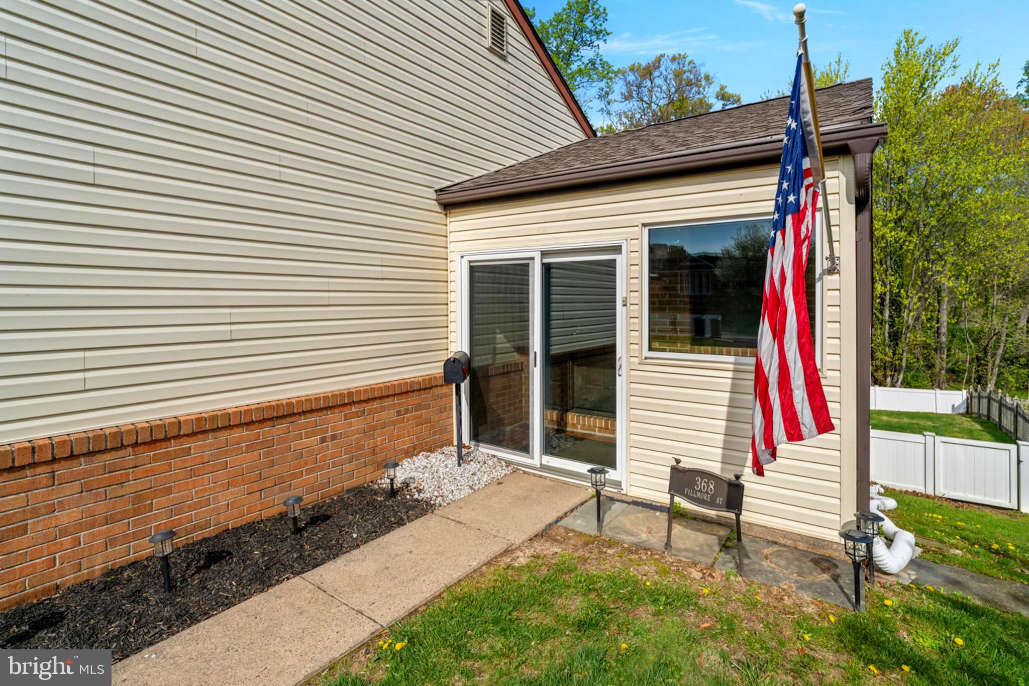 JENKINTOWN - Residential