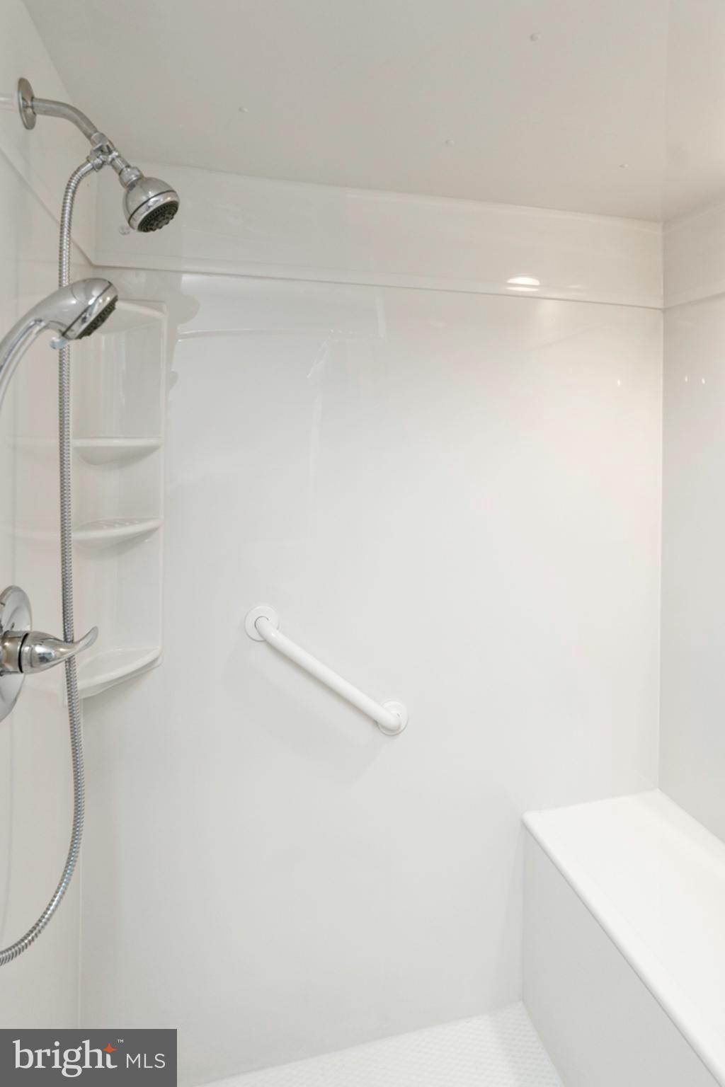 JENKINTOWN - Residential