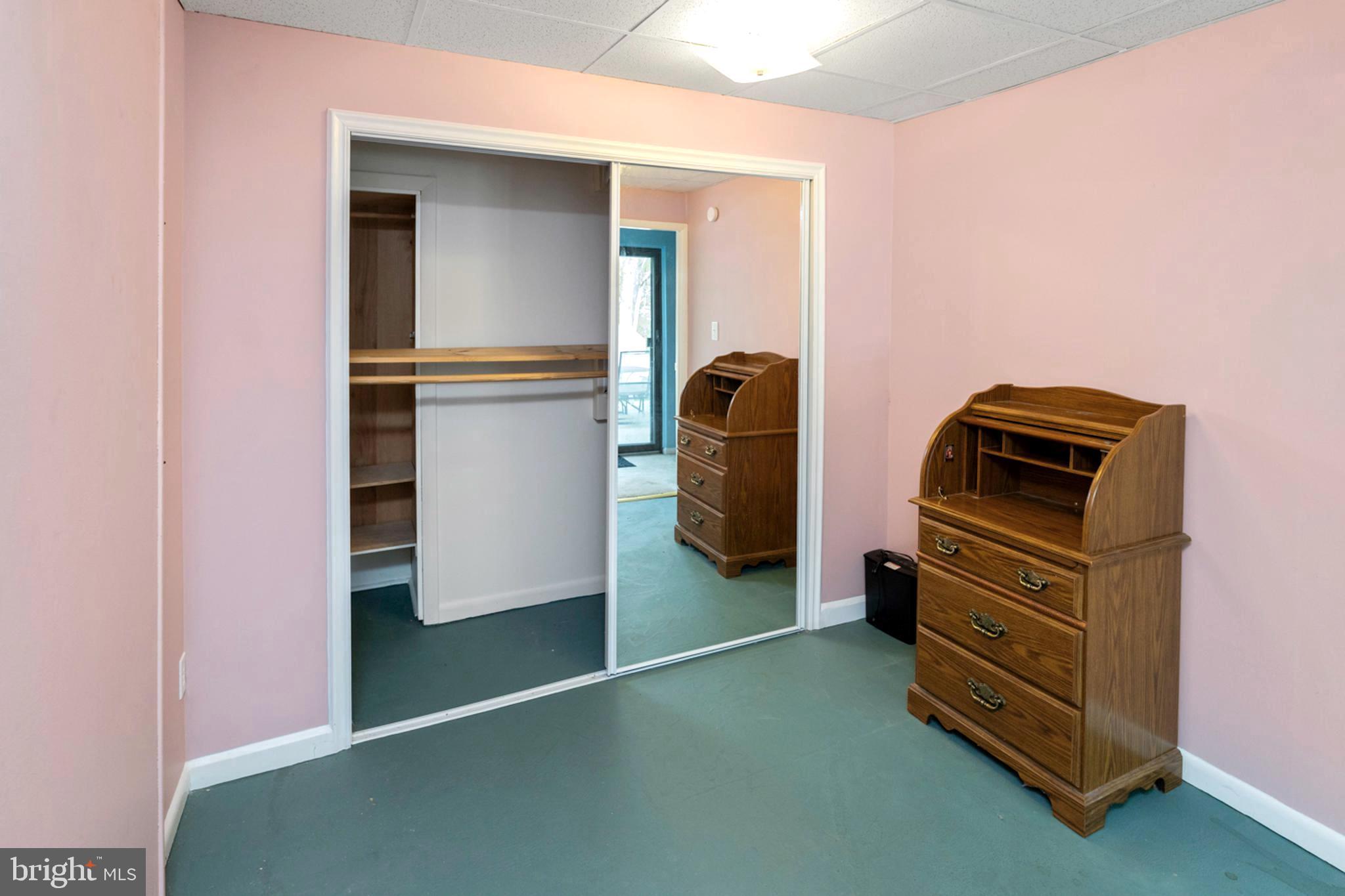 JENKINTOWN - Residential