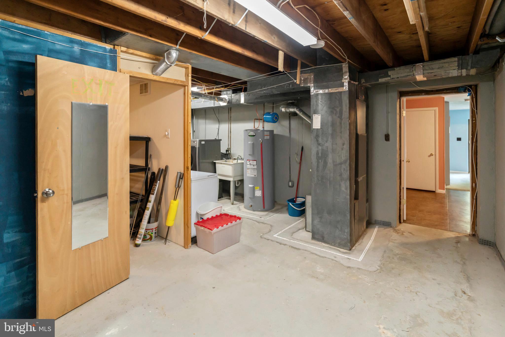 JENKINTOWN - Residential