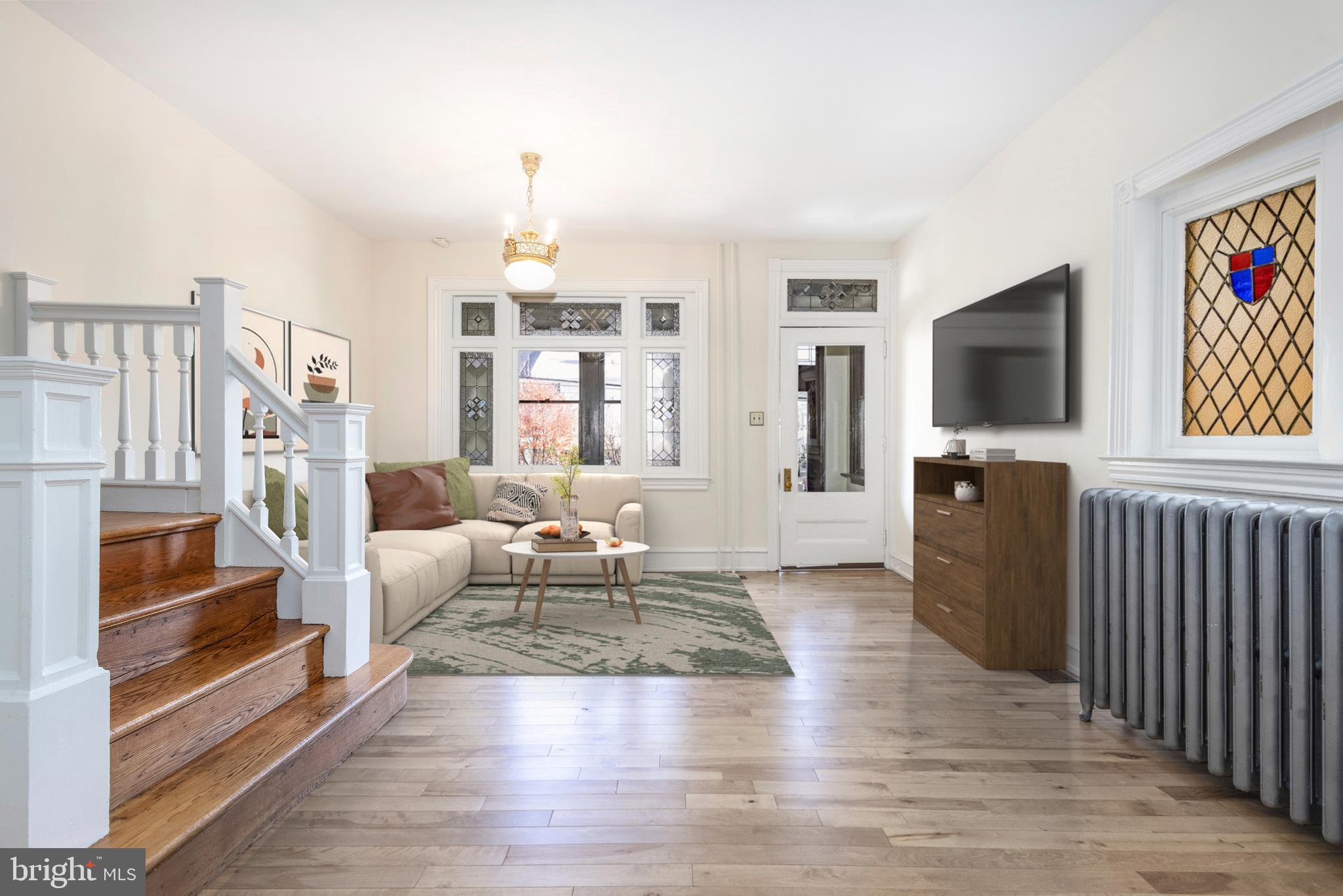 EAST FALLS - Residential