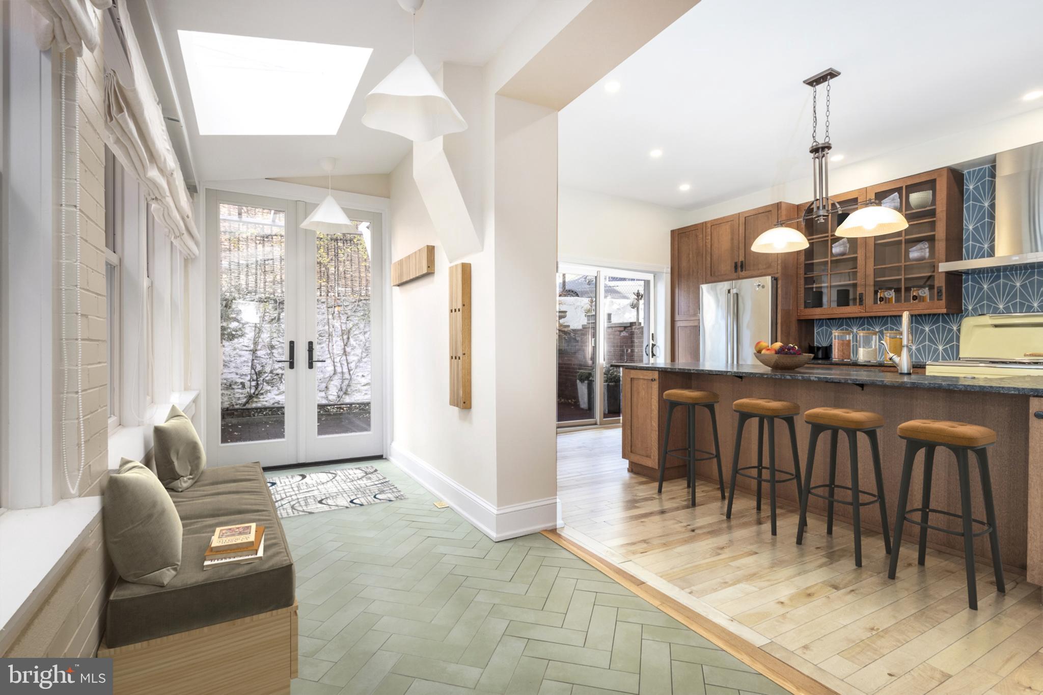 EAST FALLS - Residential