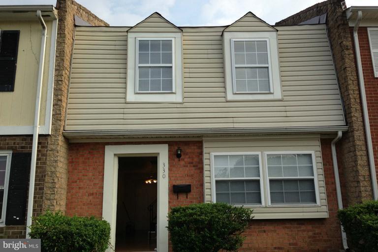 BRAGG HILL TOWNHOUSES - Residential Lease