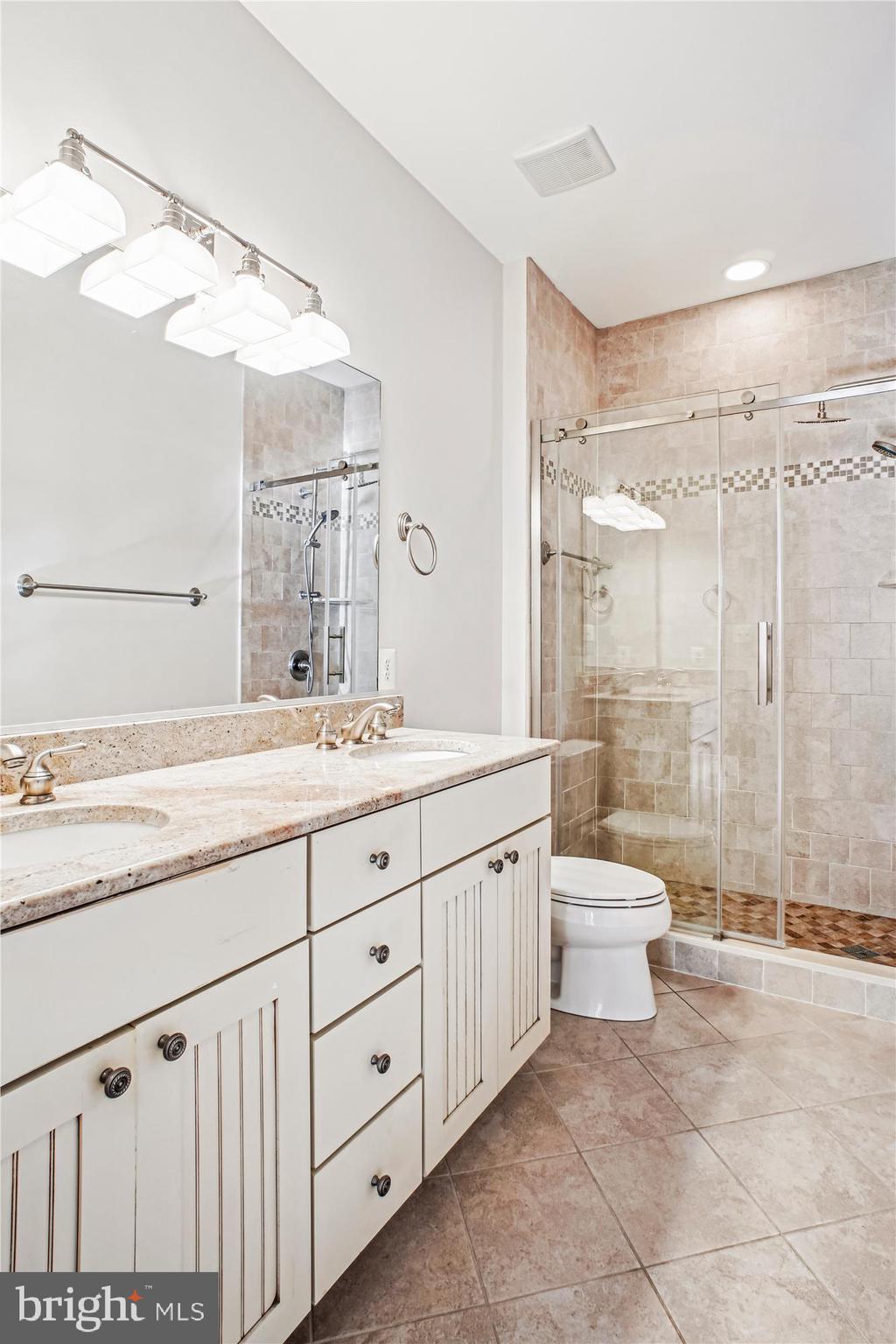 HUNTINGTON TERRACE - Residential