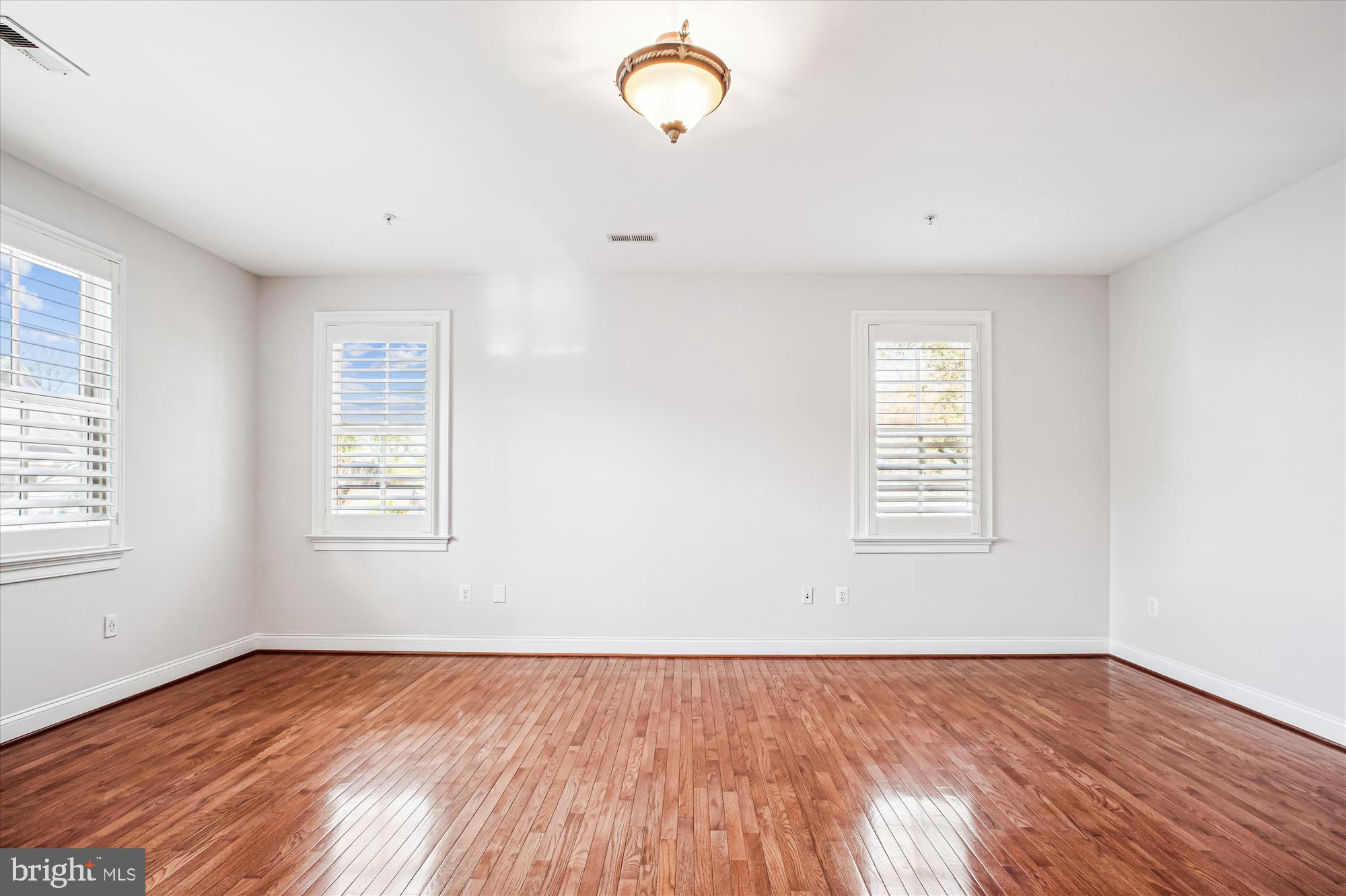 HUNTINGTON TERRACE - Residential