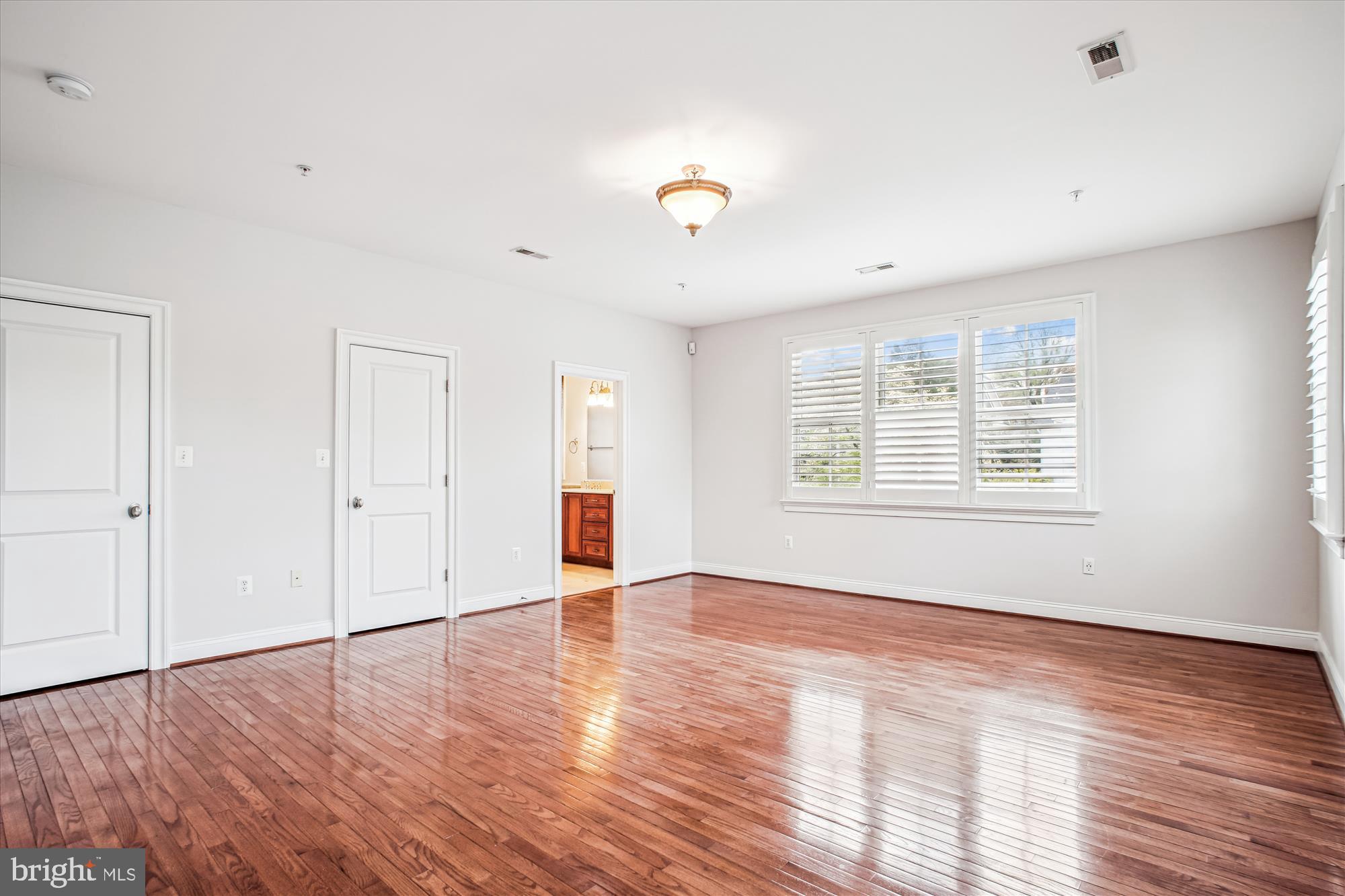 HUNTINGTON TERRACE - Residential