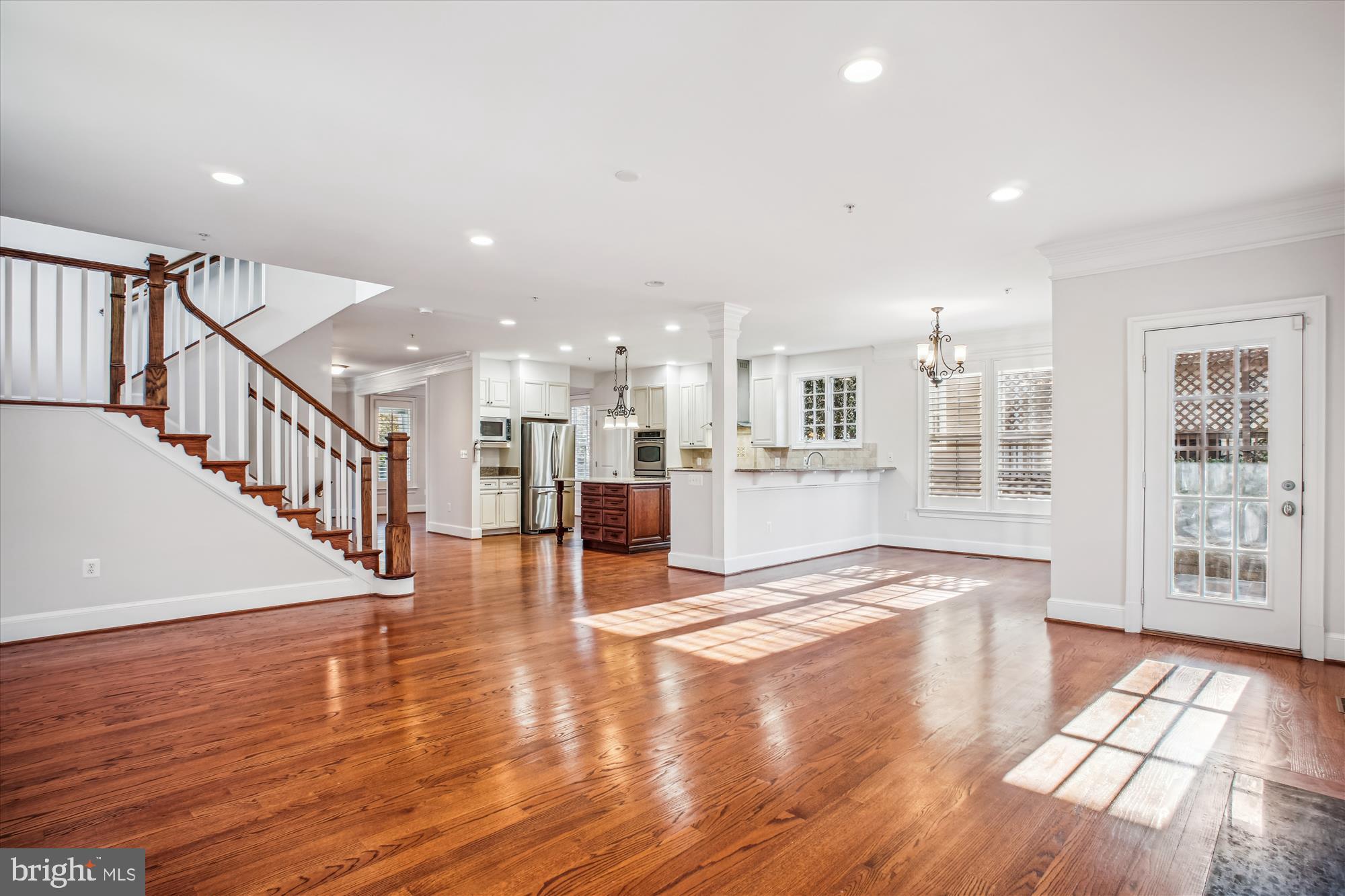 HUNTINGTON TERRACE - Residential