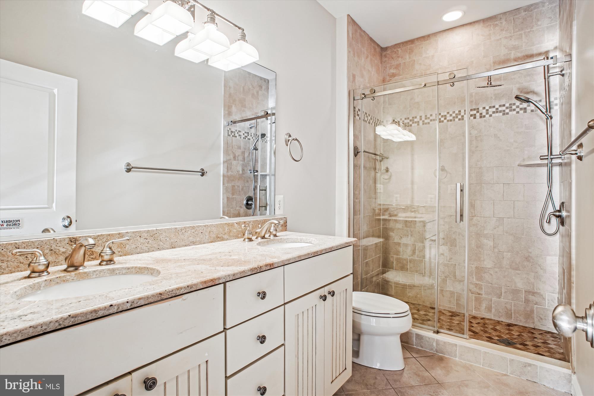 HUNTINGTON TERRACE - Residential